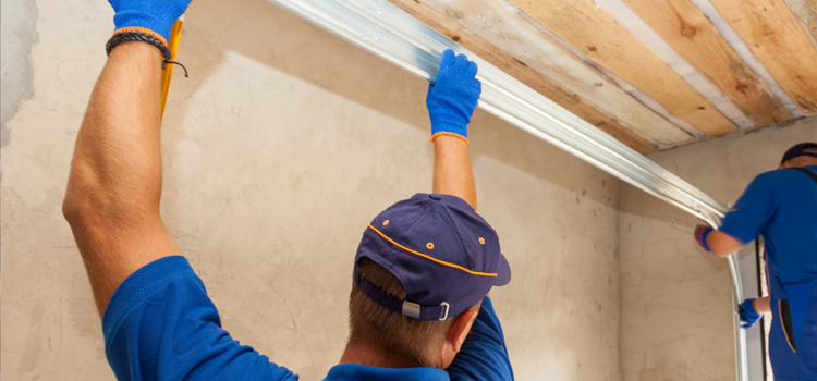 commercial overhead garage door repair in Lynn Haven